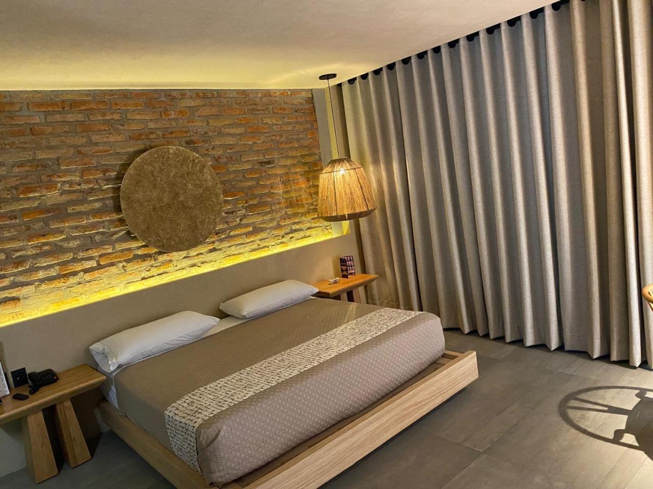 Motel London Concepcion del Valle Εξωτερικό φωτογραφία